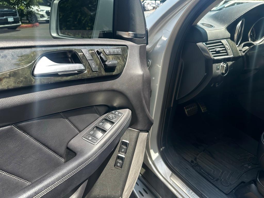 used 2016 Mercedes-Benz GL-Class car, priced at $20,999