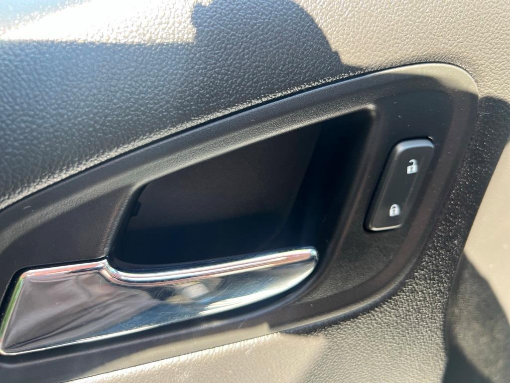 used 2019 GMC Canyon car, priced at $31,999