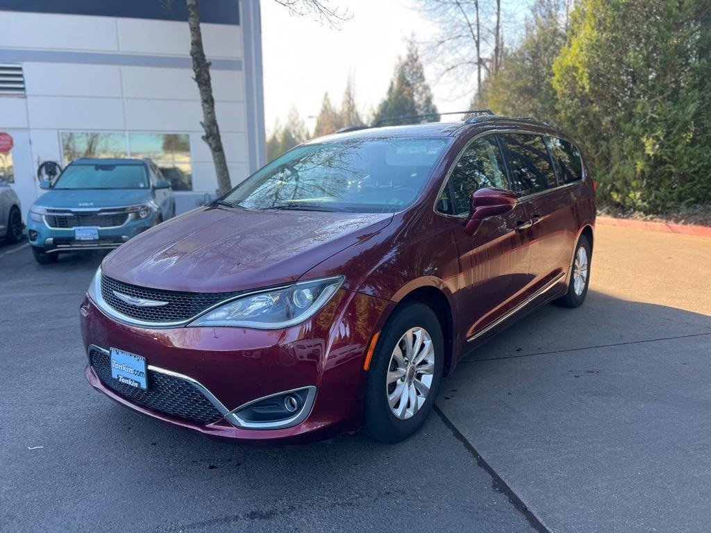 used 2017 Chrysler Pacifica car, priced at $11,999