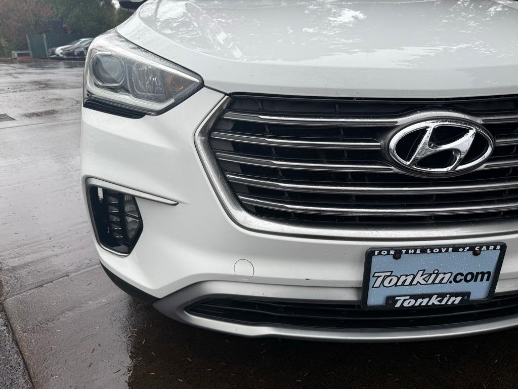 used 2017 Hyundai Santa Fe car, priced at $13,999