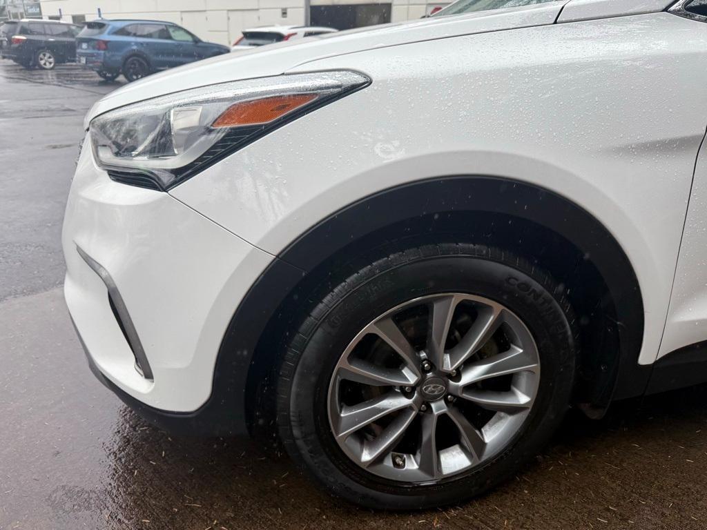 used 2017 Hyundai Santa Fe car, priced at $13,999