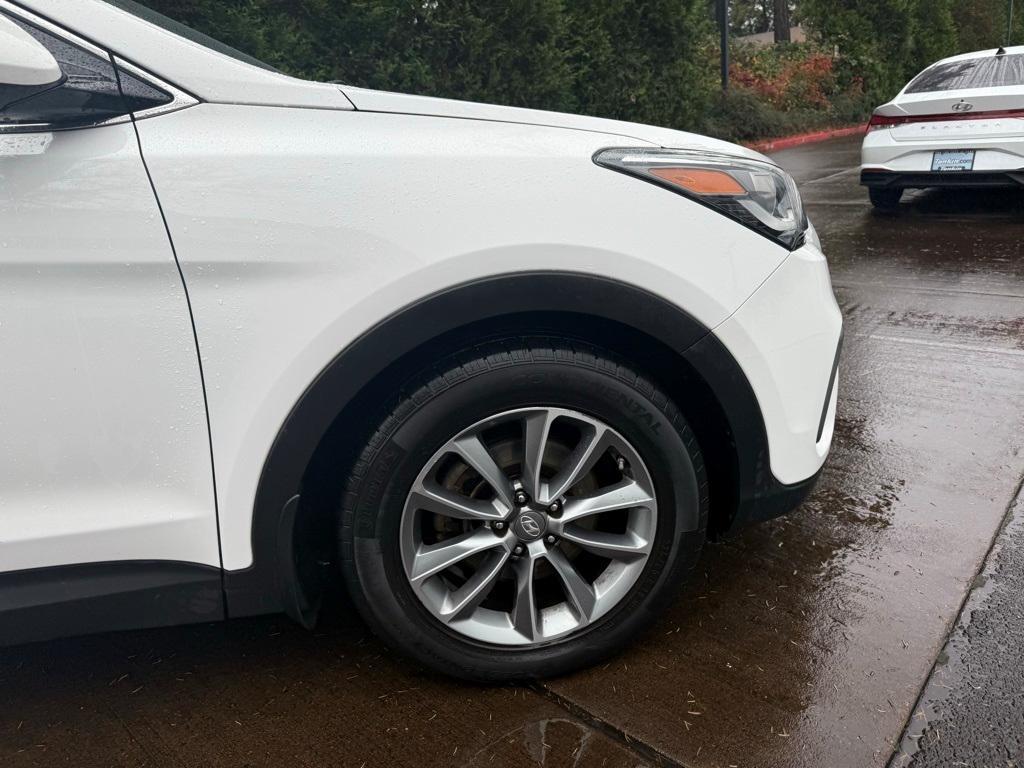 used 2017 Hyundai Santa Fe car, priced at $13,999