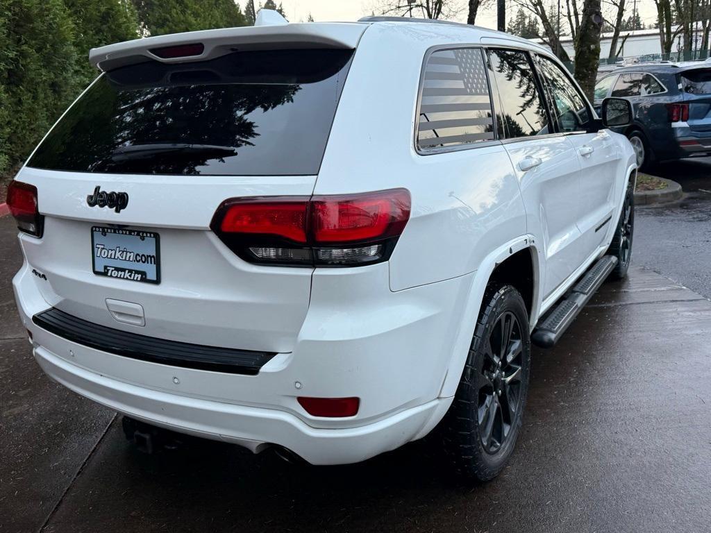 used 2018 Jeep Grand Cherokee car, priced at $17,795