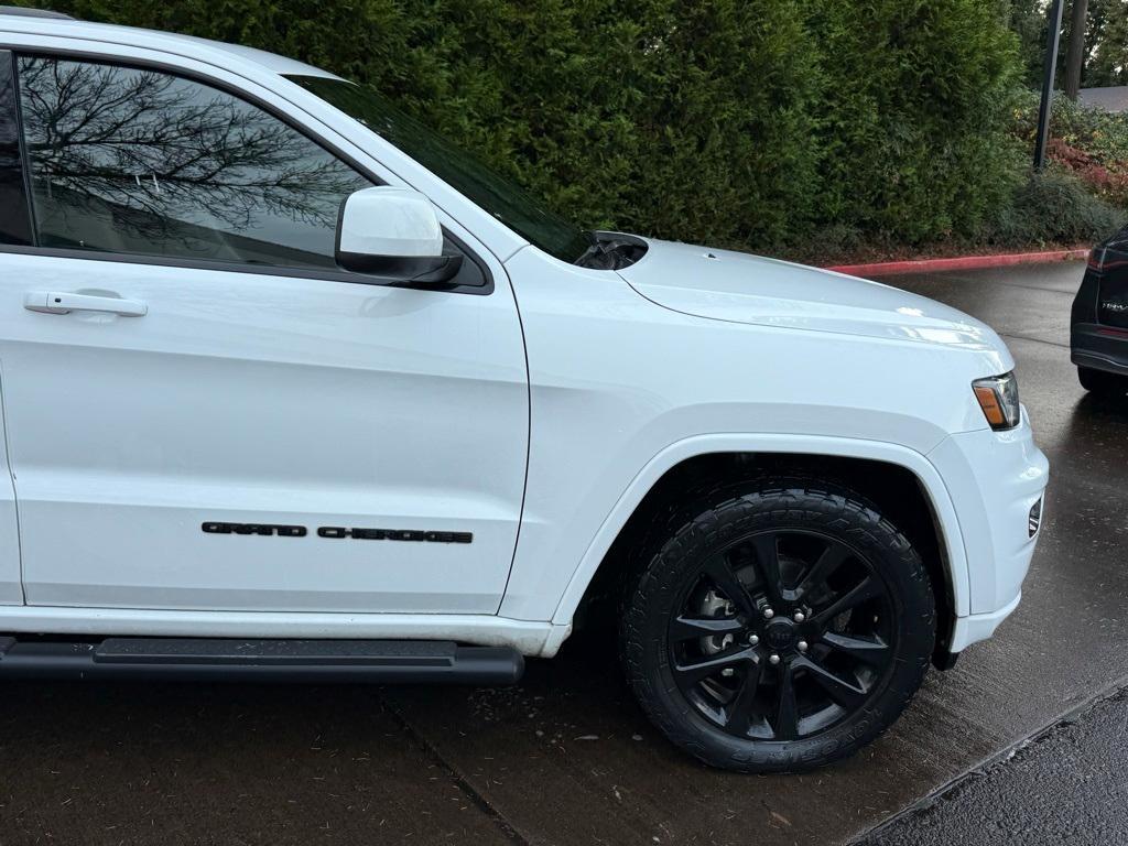 used 2018 Jeep Grand Cherokee car, priced at $17,795