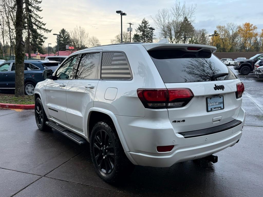 used 2018 Jeep Grand Cherokee car, priced at $17,795