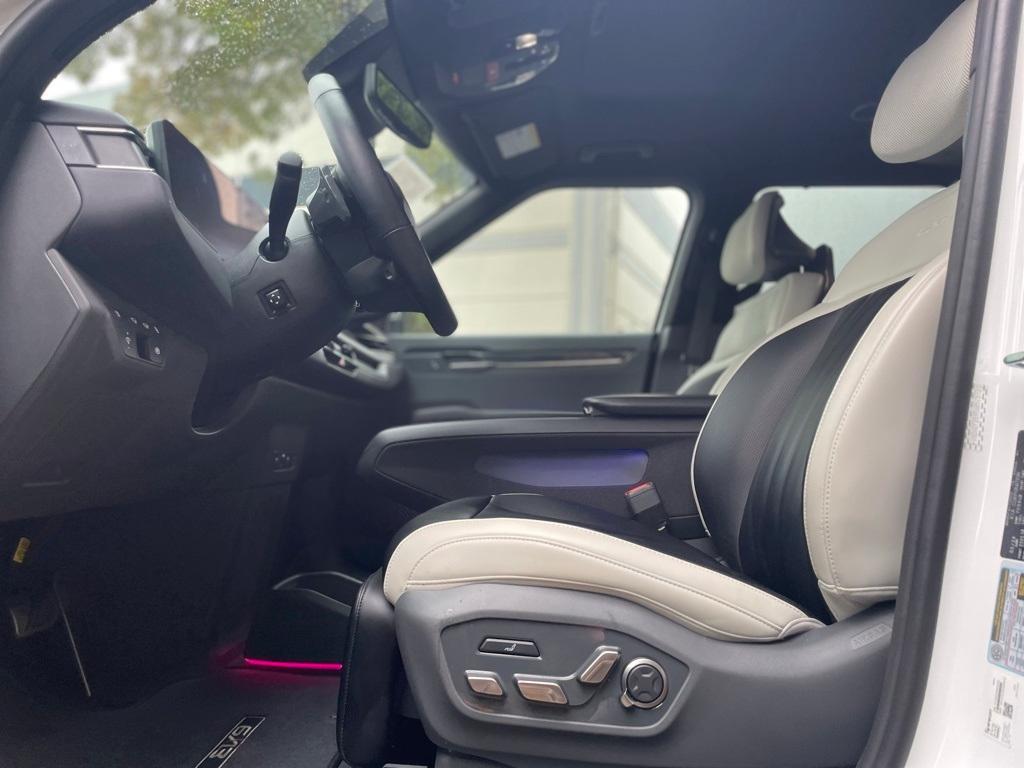used 2024 Kia EV9 car, priced at $51,467