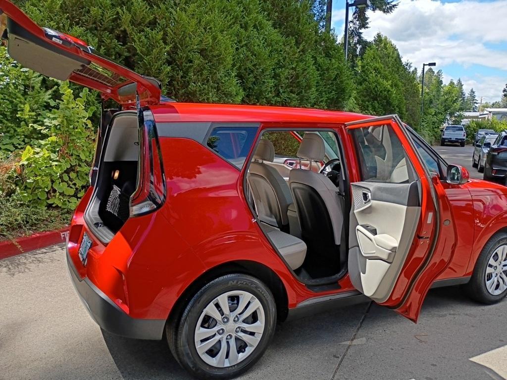 used 2023 Kia Soul car, priced at $17,999