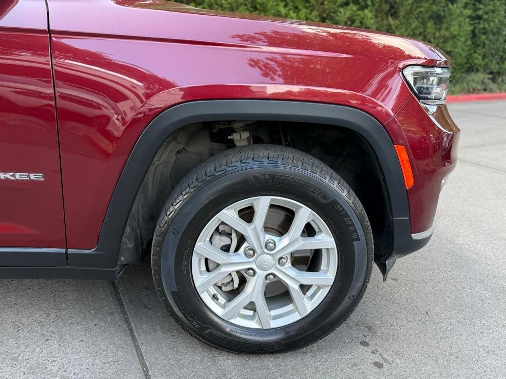 used 2023 Jeep Grand Cherokee L car, priced at $32,999