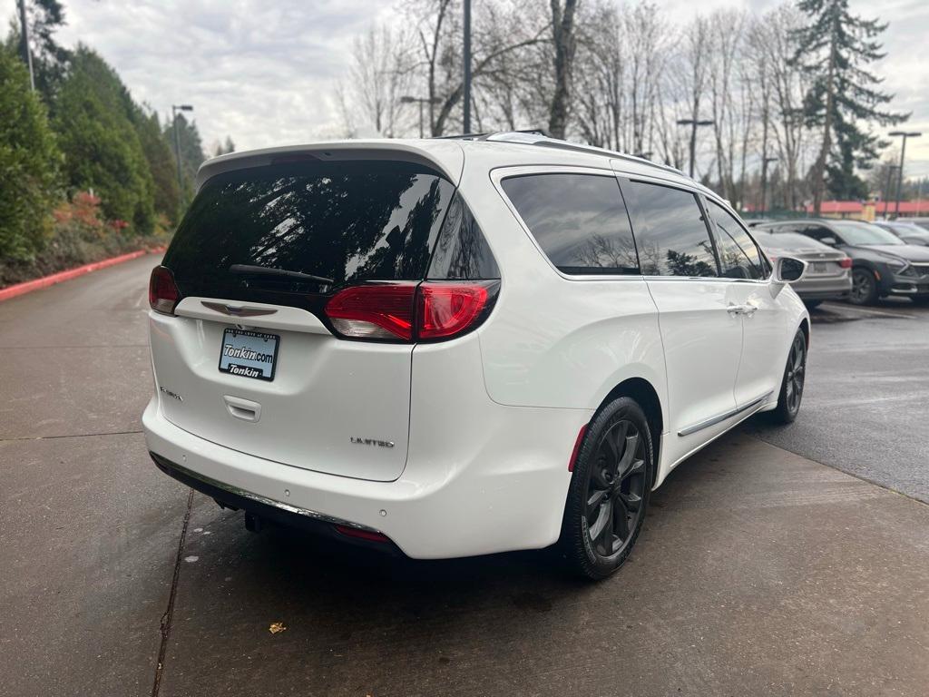 used 2018 Chrysler Pacifica car, priced at $18,994