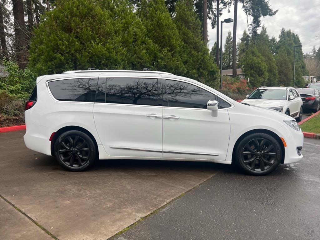 used 2018 Chrysler Pacifica car, priced at $18,994