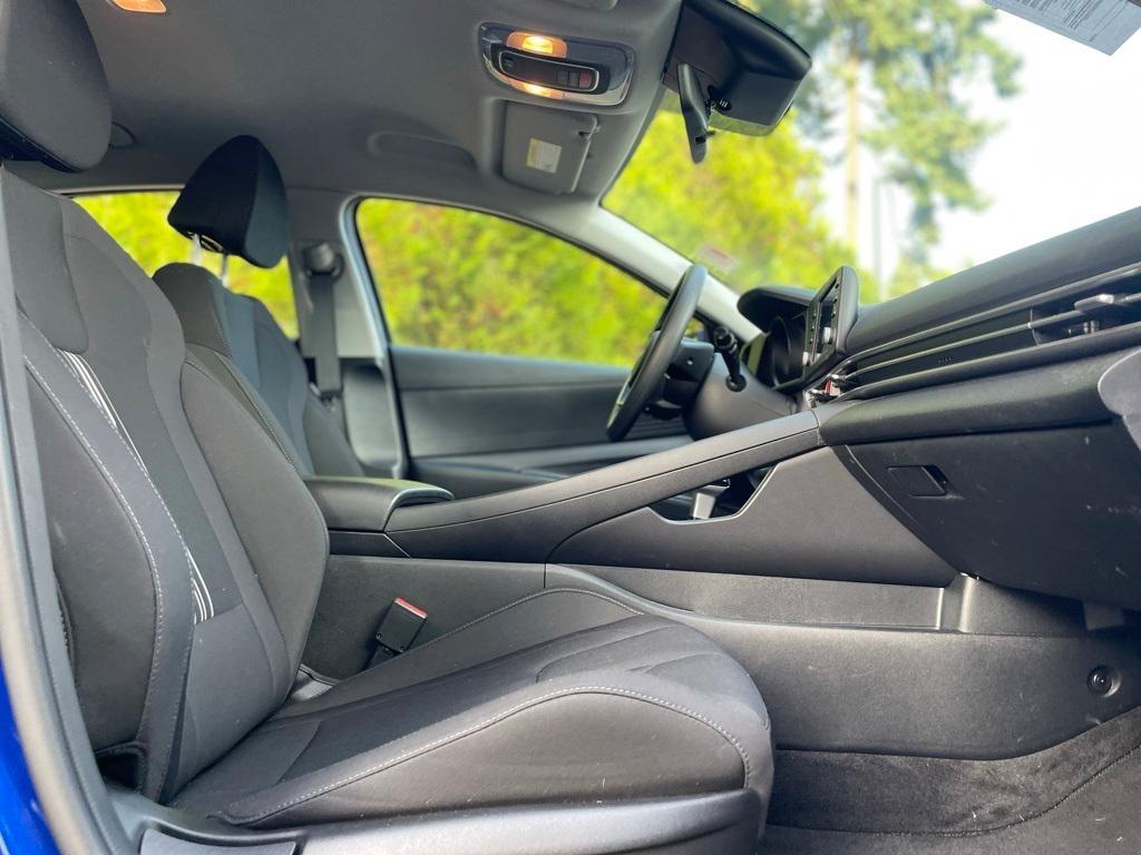 used 2022 Hyundai ELANTRA HEV car, priced at $19,999