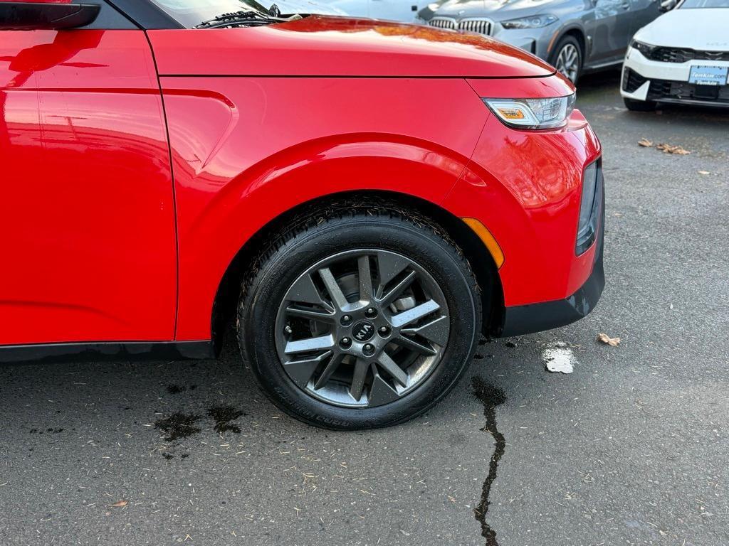 used 2021 Kia Soul car, priced at $12,687