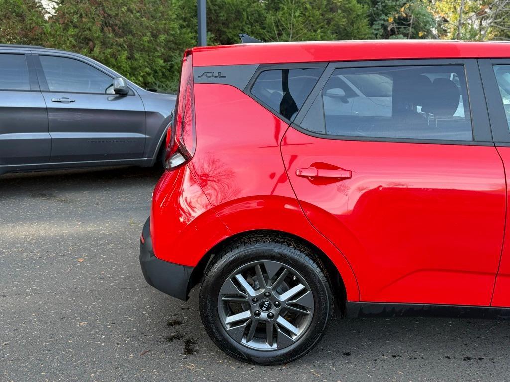 used 2021 Kia Soul car, priced at $12,687