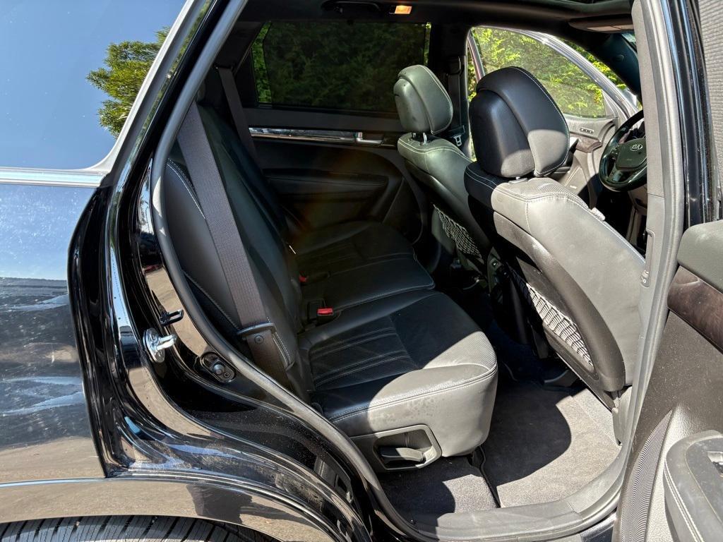 used 2014 Kia Sorento car, priced at $11,844