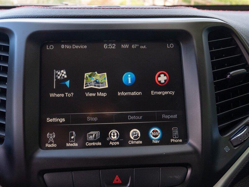 used 2015 Jeep Cherokee car, priced at $14,895