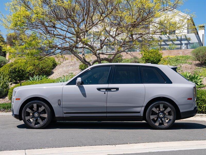 used 2021 Rolls-Royce Cullinan car, priced at $289,895