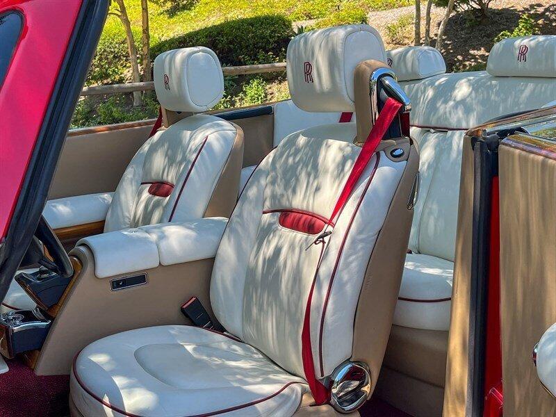 used 2010 Rolls-Royce Phantom Drophead Coupe car, priced at $139,000