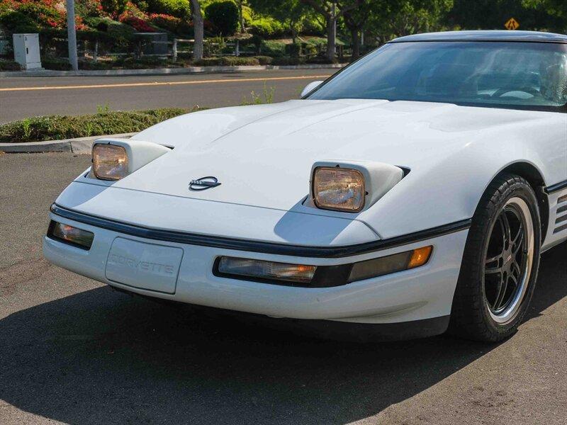 used 1992 Chevrolet Corvette car, priced at $12,485
