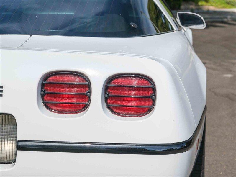 used 1992 Chevrolet Corvette car, priced at $12,485