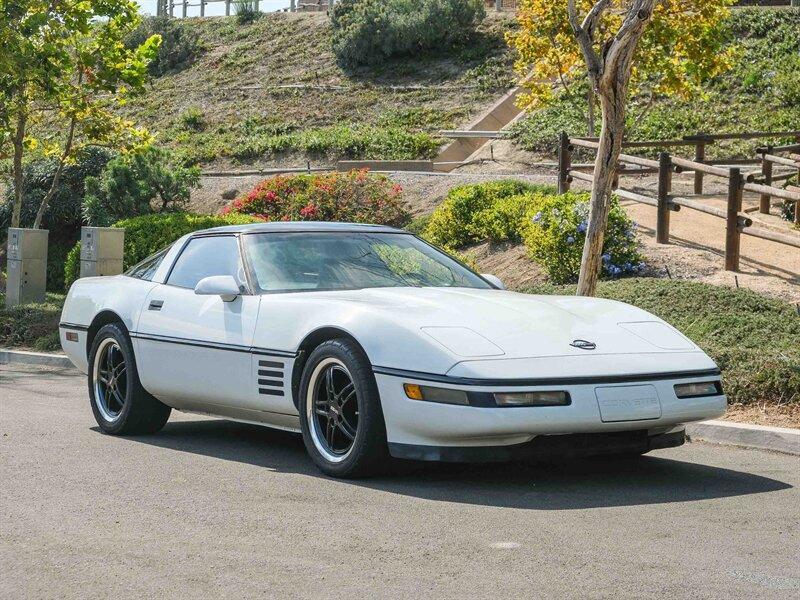 used 1992 Chevrolet Corvette car, priced at $12,485