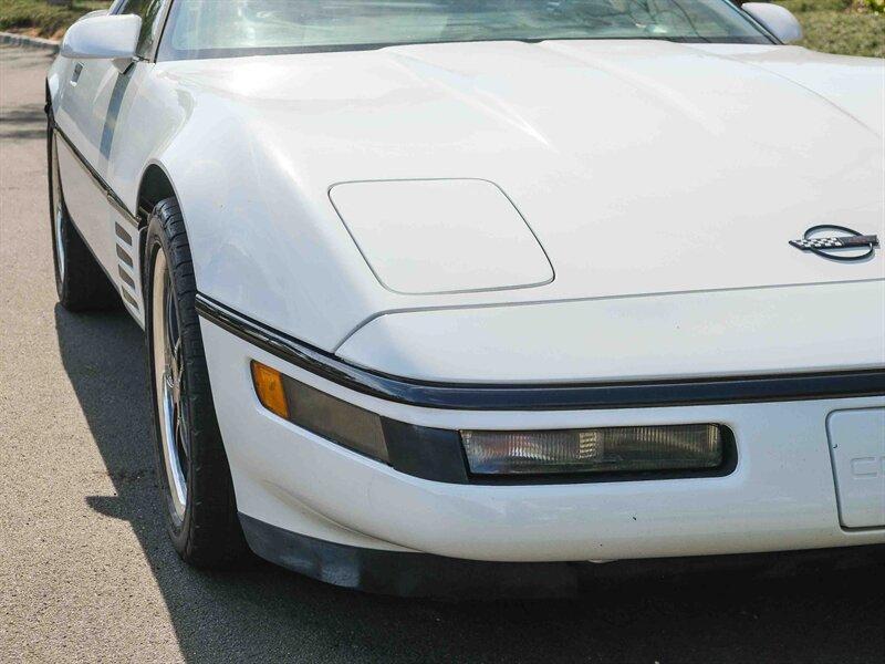 used 1992 Chevrolet Corvette car, priced at $12,485
