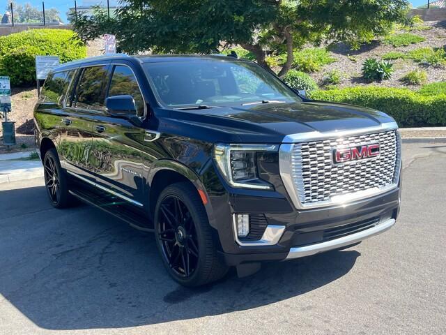 used 2022 GMC Yukon XL car, priced at $54,985