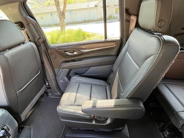 used 2022 GMC Yukon XL car, priced at $54,985