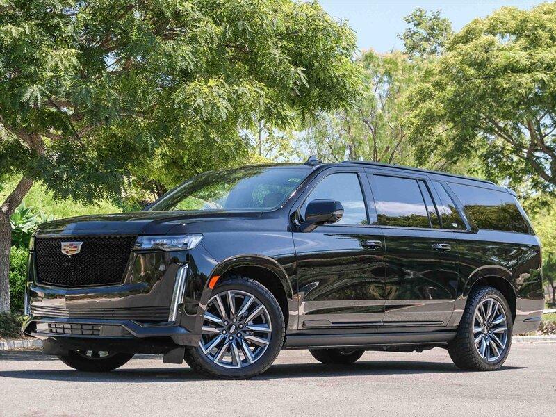 used 2022 Cadillac Escalade ESV car, priced at $69,785