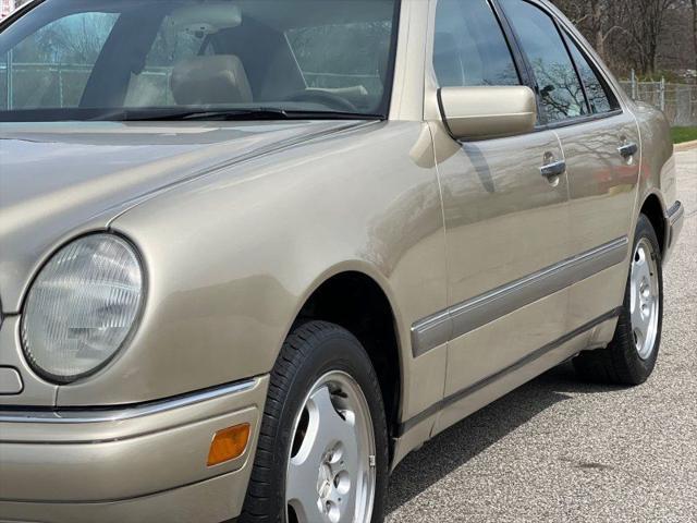 used 1997 Mercedes-Benz E-Class car, priced at $5,600