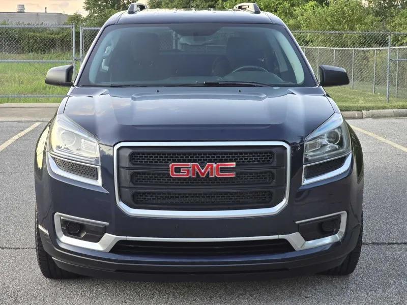 used 2015 GMC Acadia car, priced at $10,200