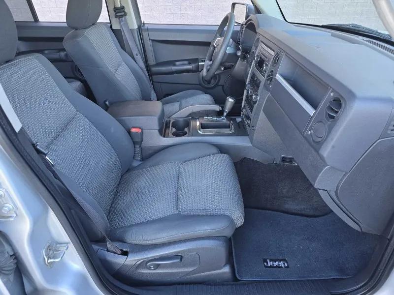 used 2008 Jeep Commander car, priced at $6,500