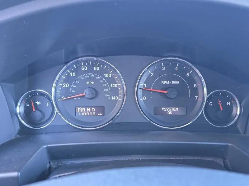 used 2008 Jeep Commander car, priced at $6,500