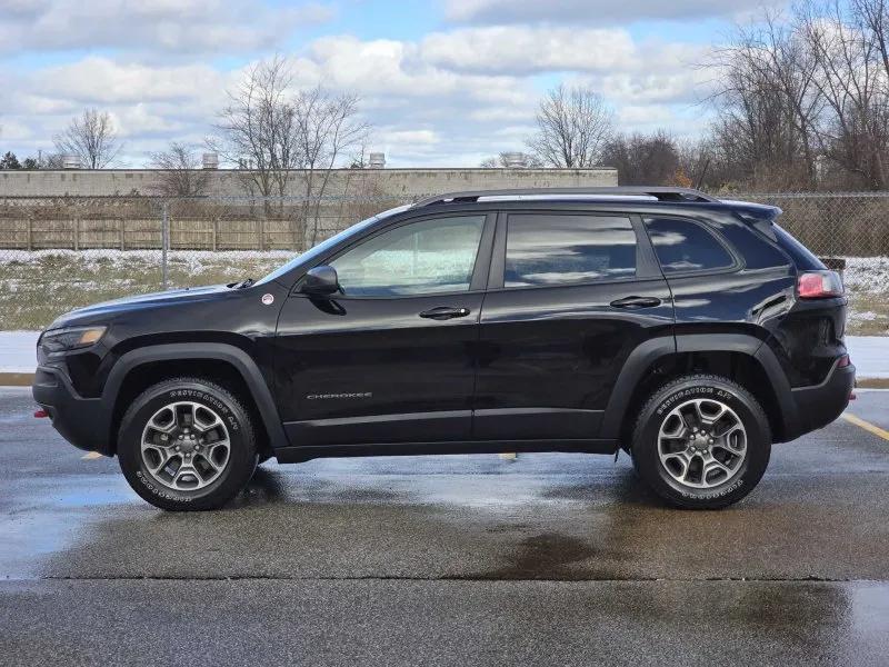 used 2020 Jeep Cherokee car, priced at $14,700