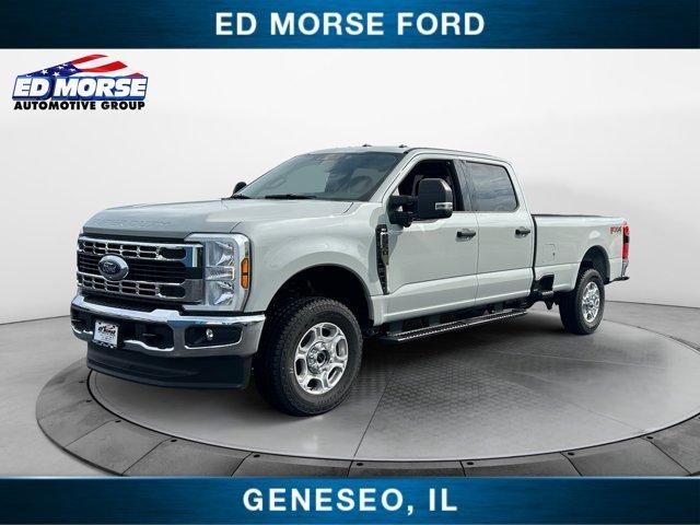 new 2025 Ford F-350 car