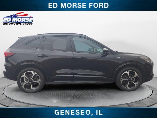used 2023 Ford Escape car, priced at $25,996