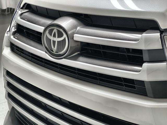 used 2018 Toyota Highlander car, priced at $24,899