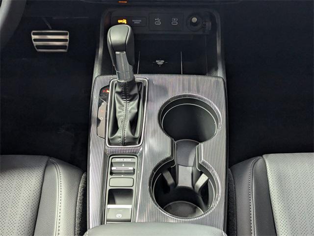 used 2025 Honda Civic Hybrid car, priced at $29,994