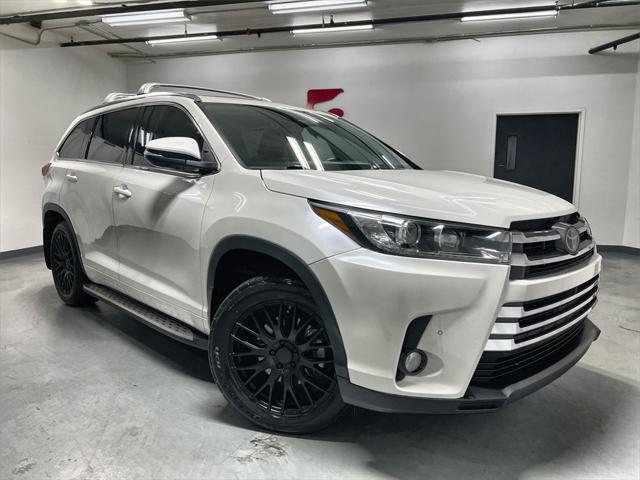 used 2018 Toyota Highlander car, priced at $28,490