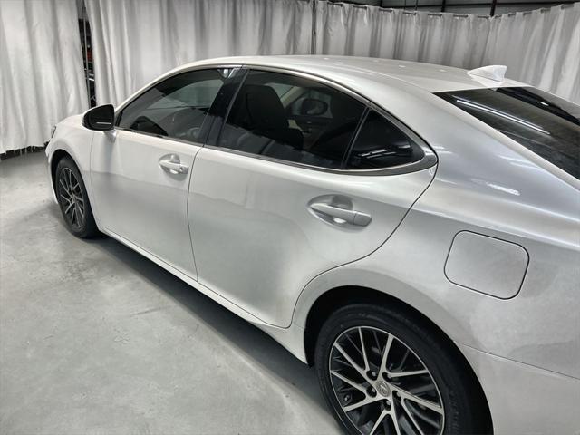 used 2018 Lexus ES 350 car, priced at $24,555