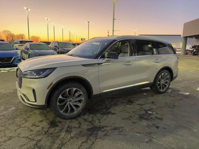 new 2025 Lincoln Aviator car, priced at $72,925