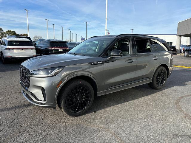 new 2025 Lincoln Aviator car, priced at $75,925