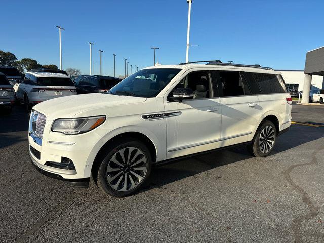 new 2024 Lincoln Navigator car, priced at $107,924