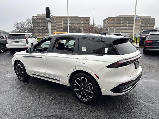 new 2025 Lincoln Nautilus car, priced at $66,600