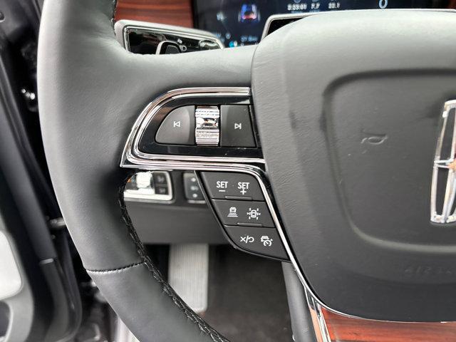 new 2024 Lincoln Navigator L car, priced at $105,592