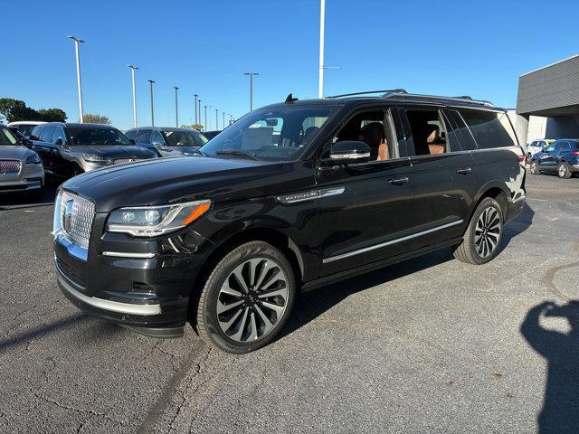 new 2024 Lincoln Navigator car, priced at $105,670