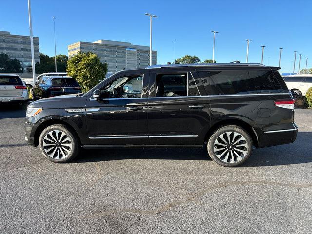 new 2024 Lincoln Navigator car, priced at $105,670