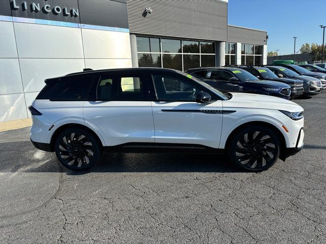 new 2024 Lincoln Nautilus car, priced at $69,197