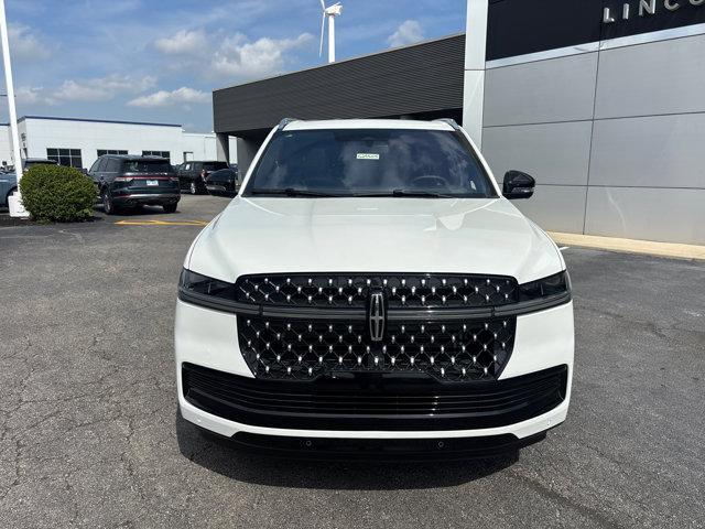 new 2025 Lincoln Navigator car, priced at $122,480