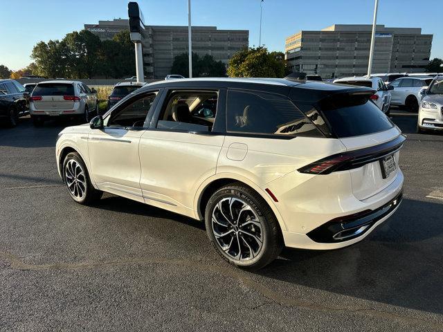 new 2024 Lincoln Nautilus car, priced at $56,348