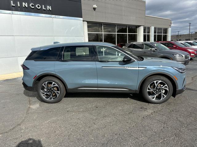 new 2025 Lincoln Nautilus car, priced at $55,385